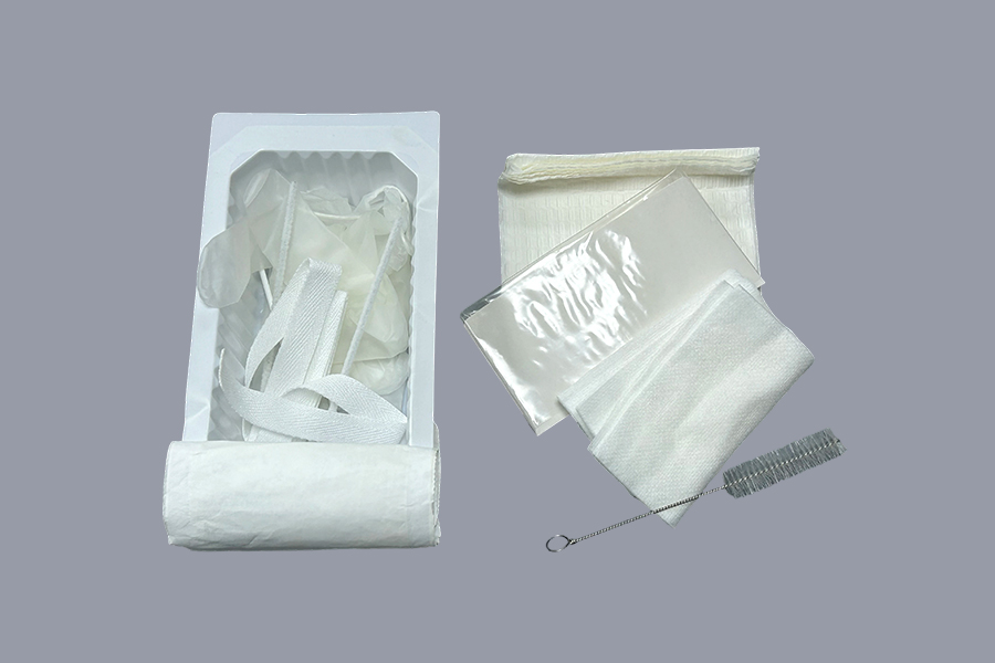 Bandeja multifuncional para cuidados com traqueostomia